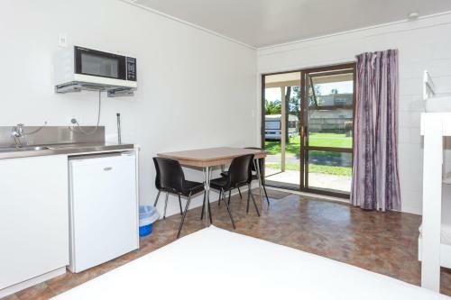 Harbourside Holiday Park