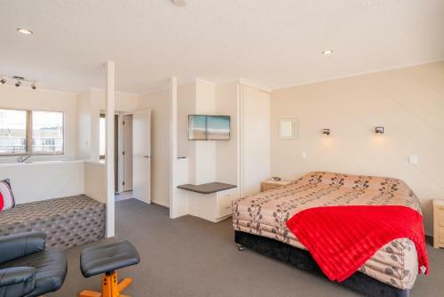 The Oceanside Motel
