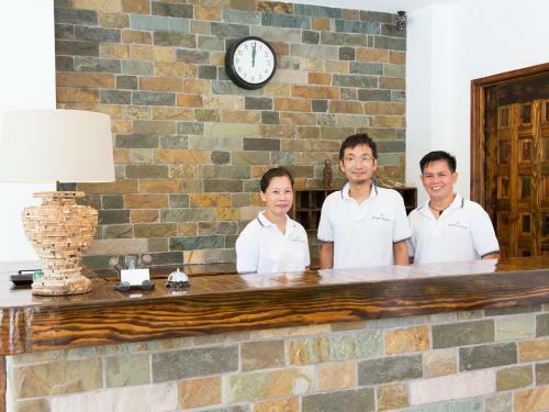 Hotel Garden Palace Downtown Koror