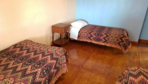 Bed & Breakfast Hostal Suecia 2