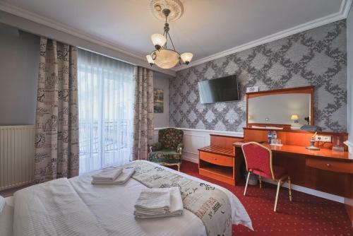 Hotel Grand