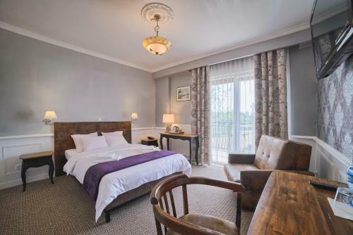 Hotel Grand