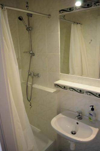 Hostal Agis Pokoje Go?cinne