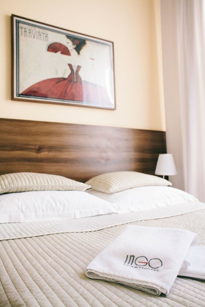 Ingo Aparthotel