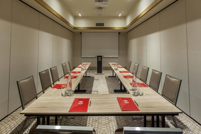 Aries Hotel & Spa