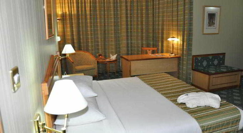 Hotel Grand Continental