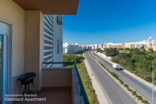 Apartamento Akisol Arma��o Pera Holidays III
