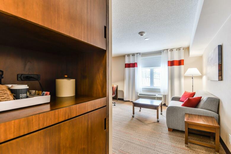Hotel Four Points By Sheraton Barrie
