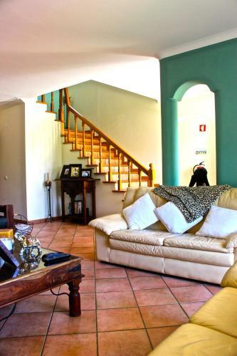 Hostal Bella & Gordinho Guesthouse