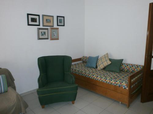 Apartamento S�tio Da Alagoa Lote 3a, 1� Esquerdo E 2� Esquerdo