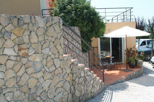 Hostal Enjoy Arr�bida Natural Park