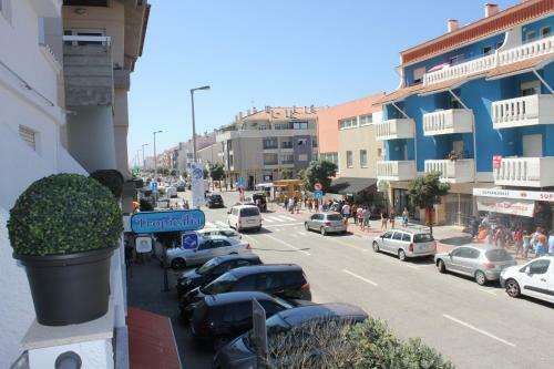 Hostal Residencial Tropic�lia Al