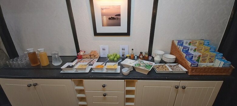 Hen Dy Hotel