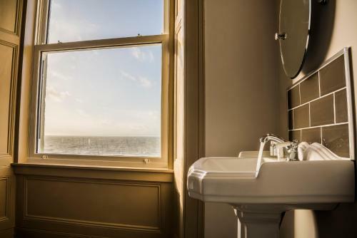 Mount Stewart Hotel