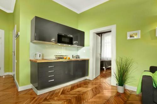 Apartamenty Pomara?czarnia