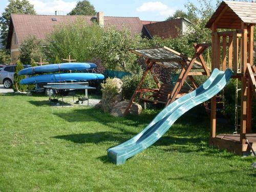Hostal Penzion U He?m�nk? Volary