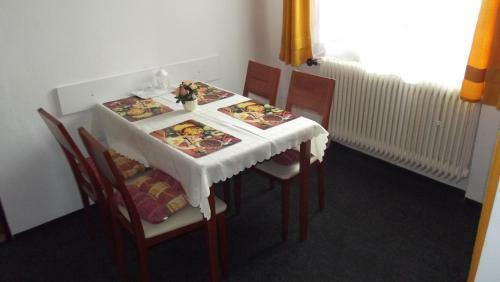 Hostal Pension 7