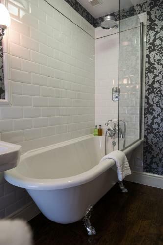 Hostal The Willowsmere (adults Only)