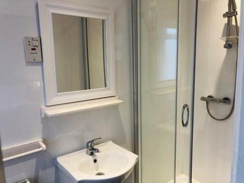 Hostal Windsor Park Promenade