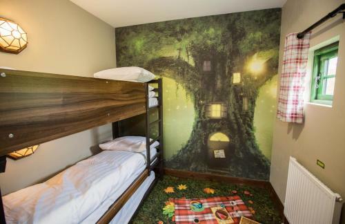 Hotel Enchanted Village