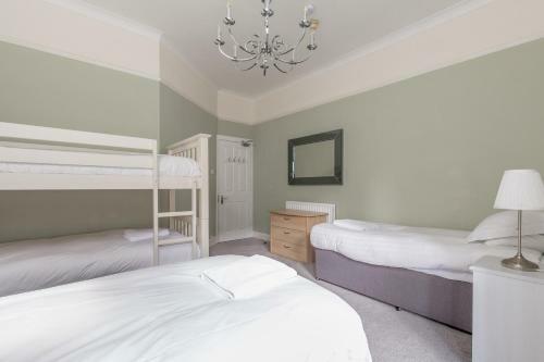Rose Street Apartment