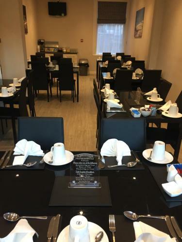 Hotel Rosebank Villa
