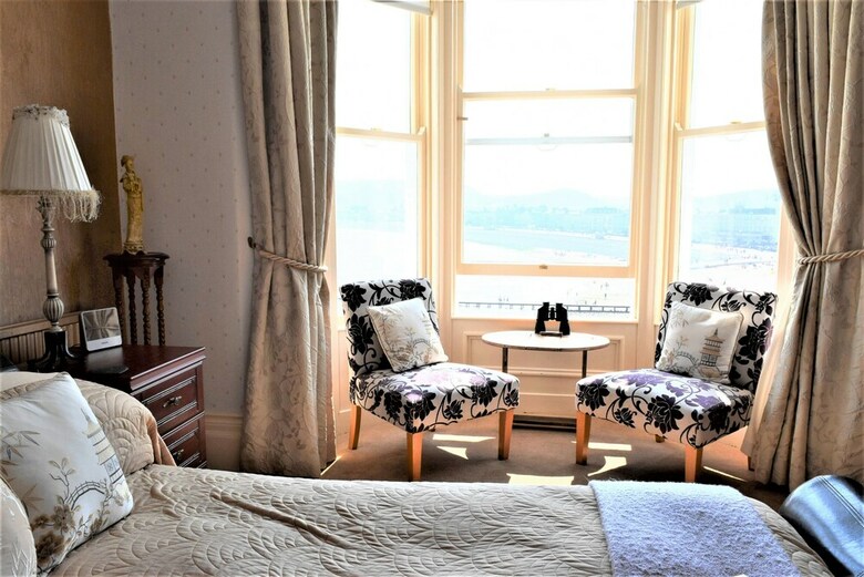 Bed & Breakfast The View Guest House