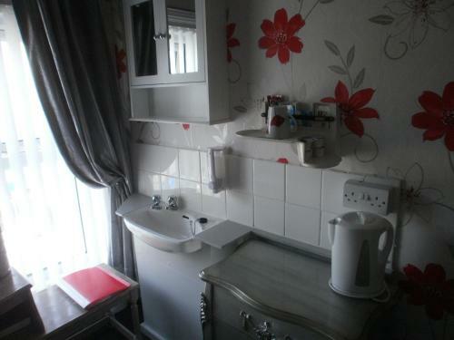Bed & Breakfast The Withnell Hotel