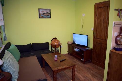 Hostal Penzion Chata Pod Sjezdovkou