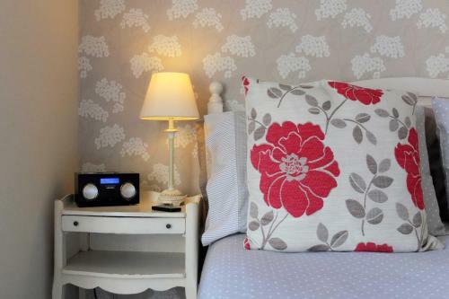 Bed & Breakfast @edengate Guest House