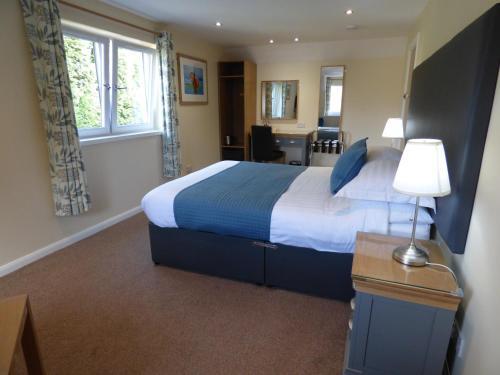 Hostal The Brevins Guest House