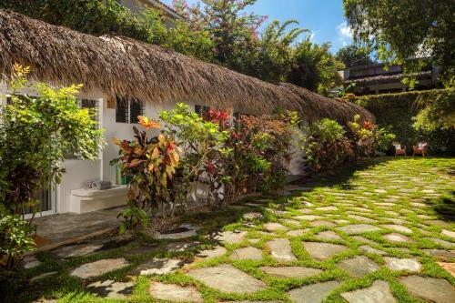 Hotel El Encuentro Surf Lodge