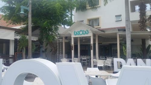 Boxy Villa Apart-hotel