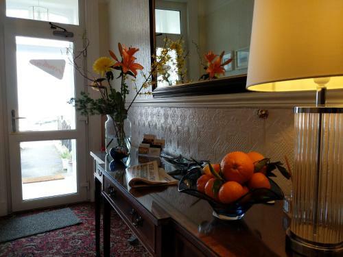 Hostal The Broadwater Guest House