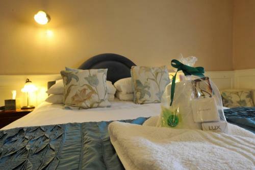 Hostal The Witney Guest House