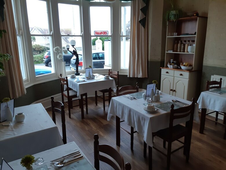 Hostal Tregella Guest House