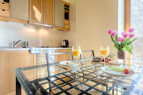 Mountain View Apartment By Tyzenhauz