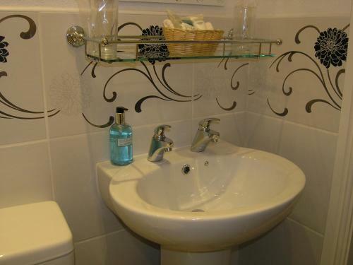 Hostal Christleton House