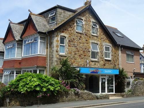 Hostal Abreakaway Lodge