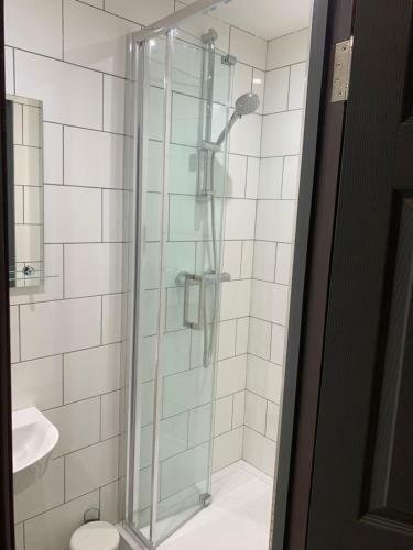 Hostal Raniven Guest House