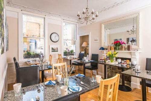 Bed & Breakfast The Henry Guest House