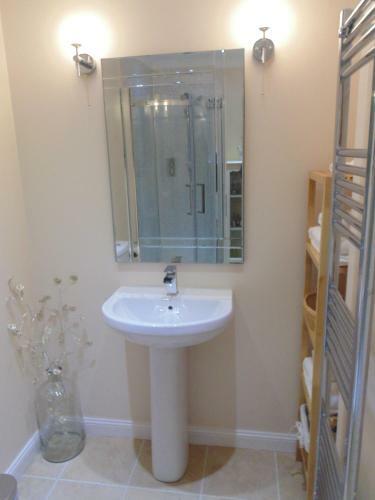 Hostal Woodside Guest House