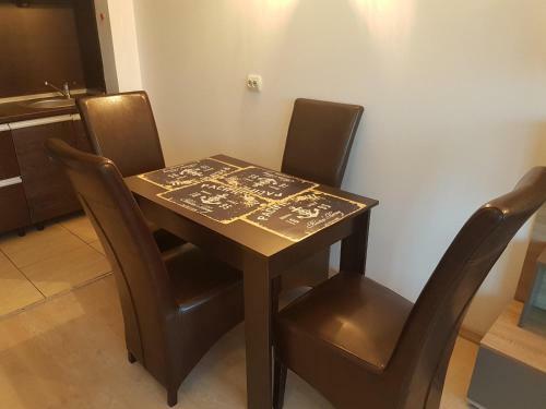 St.vlas Apartments Mamaia