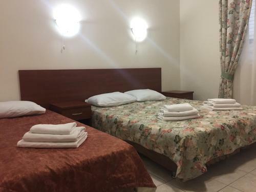 Ellas Hotel