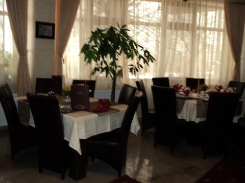 Hostal Hotel Coralis