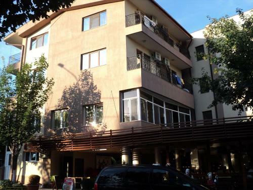 Hostal Hotel Coralis