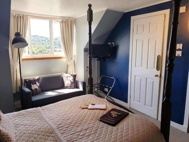 Bed & Breakfast Briarbank Guest House