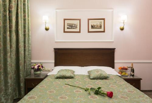 Old Town Hotel On Kuznetsky