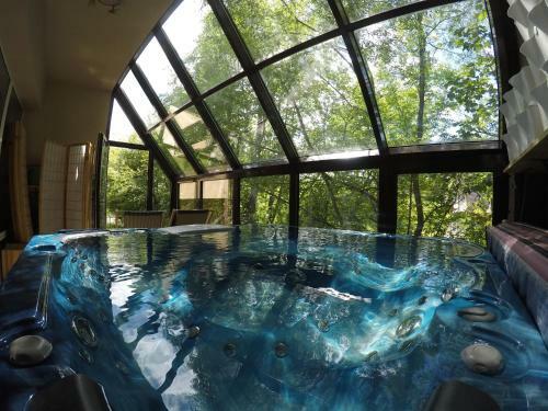 Sunshine Chalet