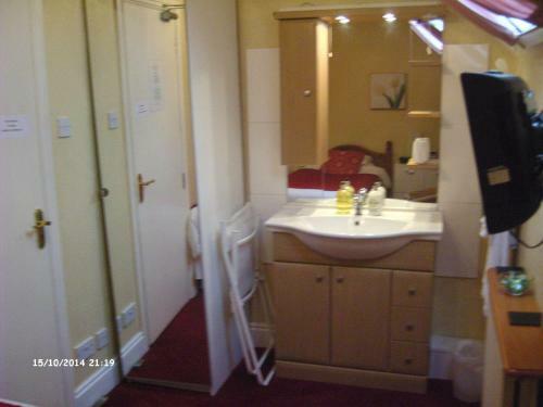 Hostal Ashgrove House